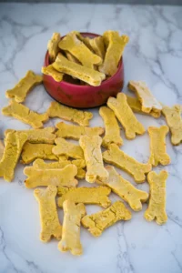 Petiscos de maçã e abóbora para cães